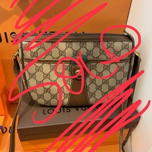 Vintage GG Gucci Shoulder and Crossbody purse